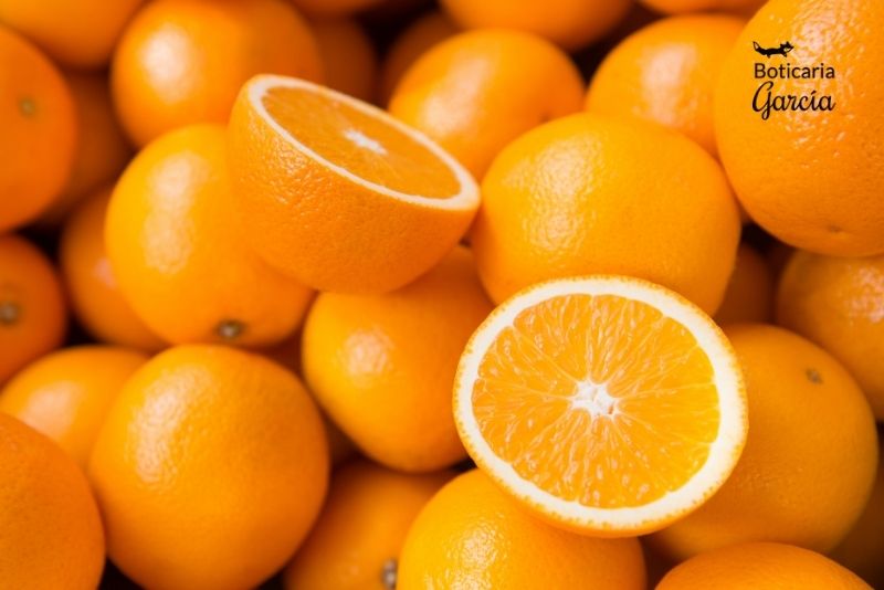 Las naranjas tienen vitamina C